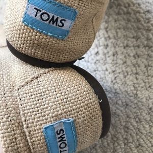 Burlap Toms